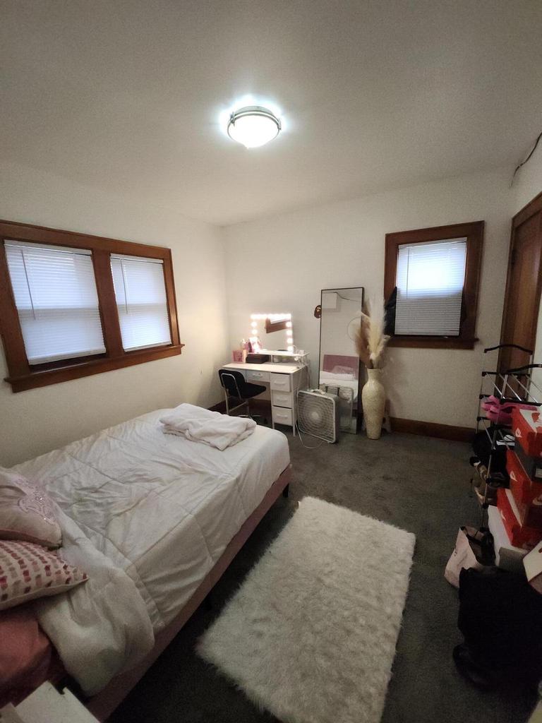 4214 North 15th STREET