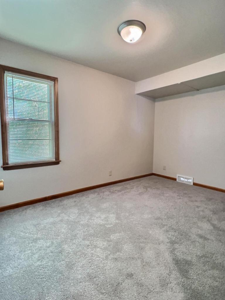 4877 North 40th STREET