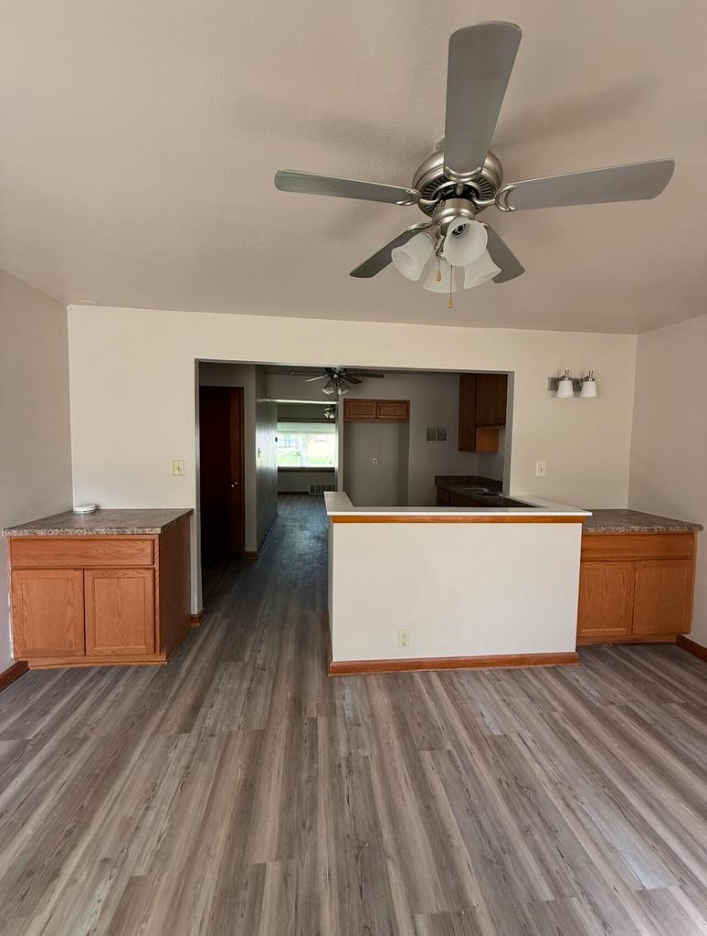 4877 North 40th STREET