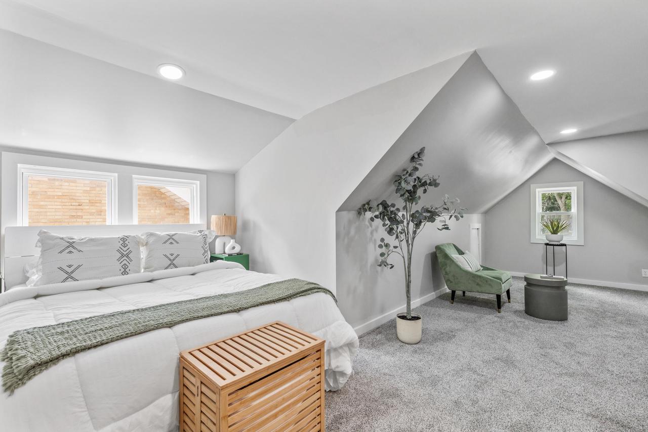 3062 North 38th STREET