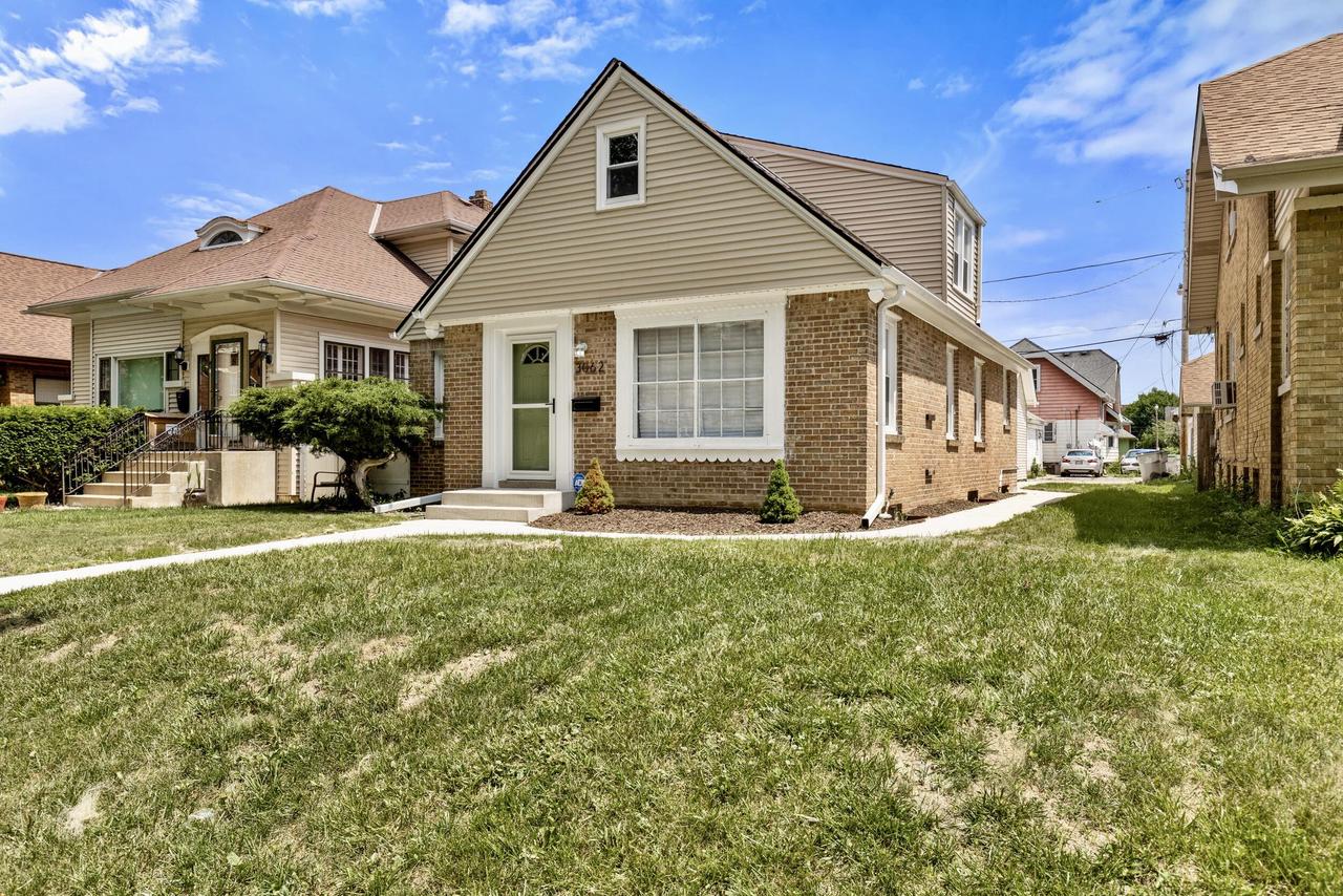 3062 North 38th STREET