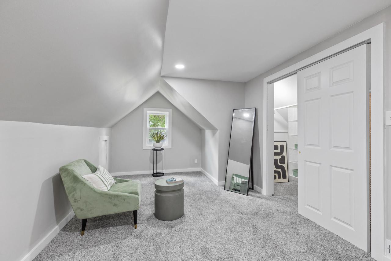 3062 North 38th STREET