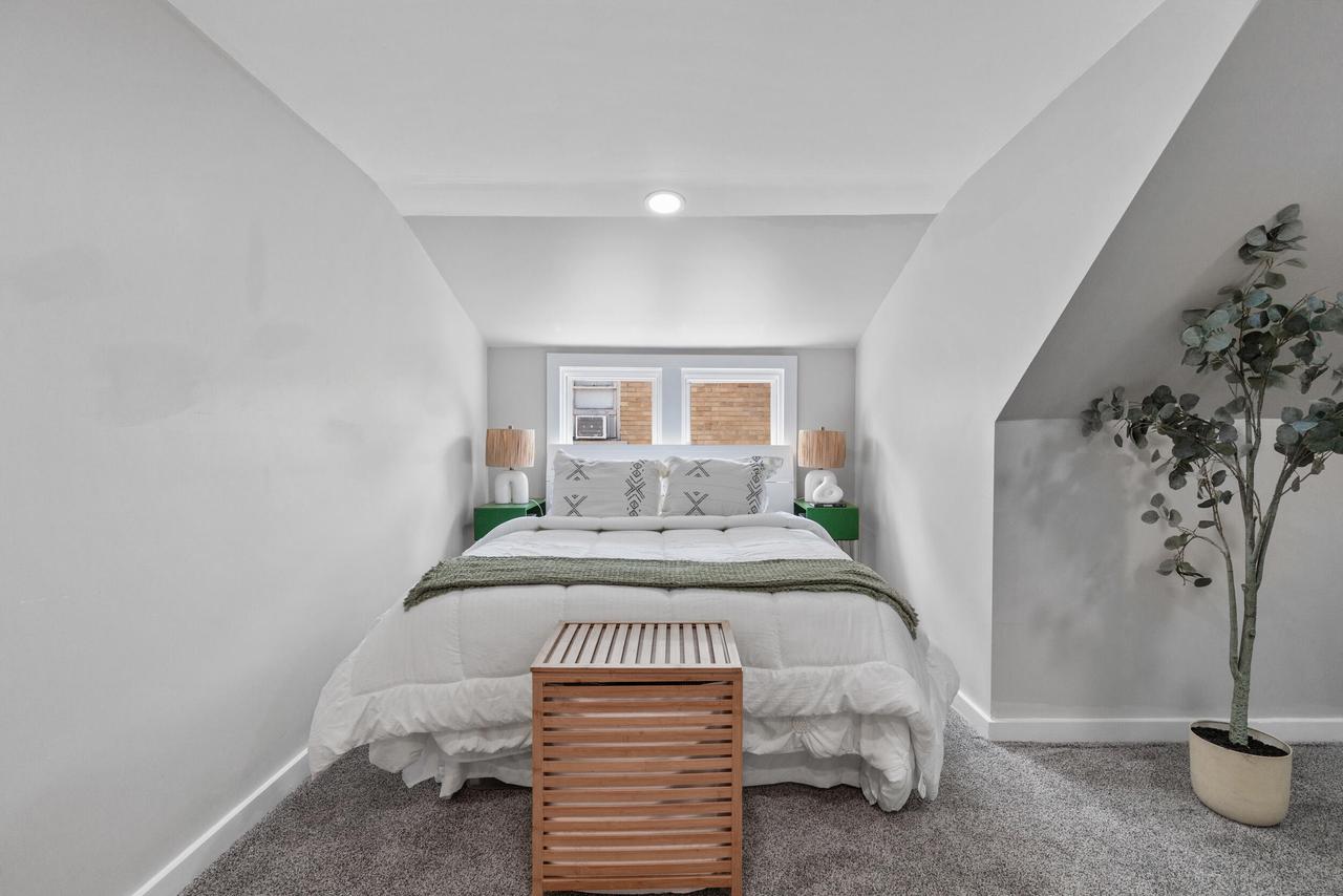 3062 North 38th STREET