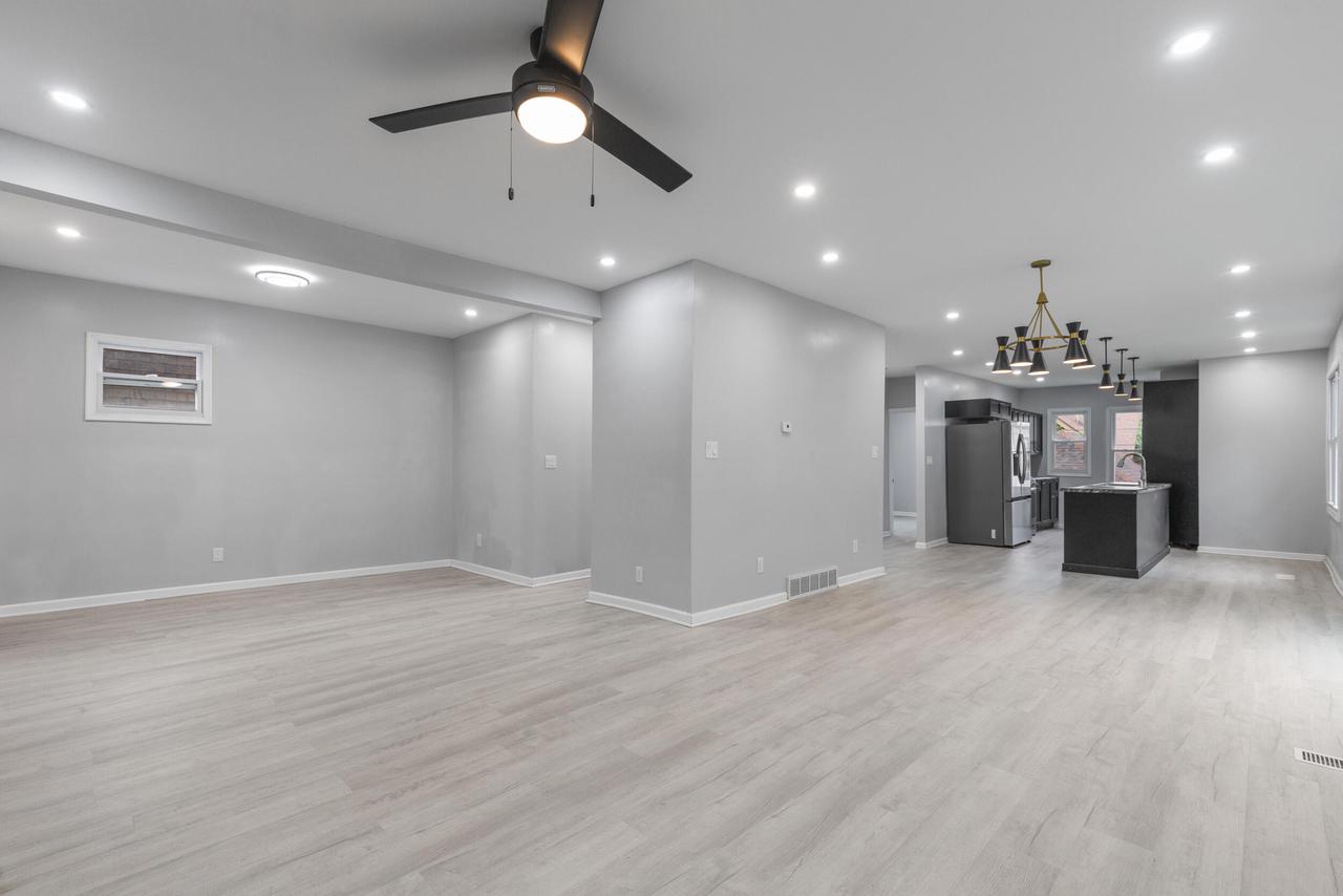 2336 North 47th STREET