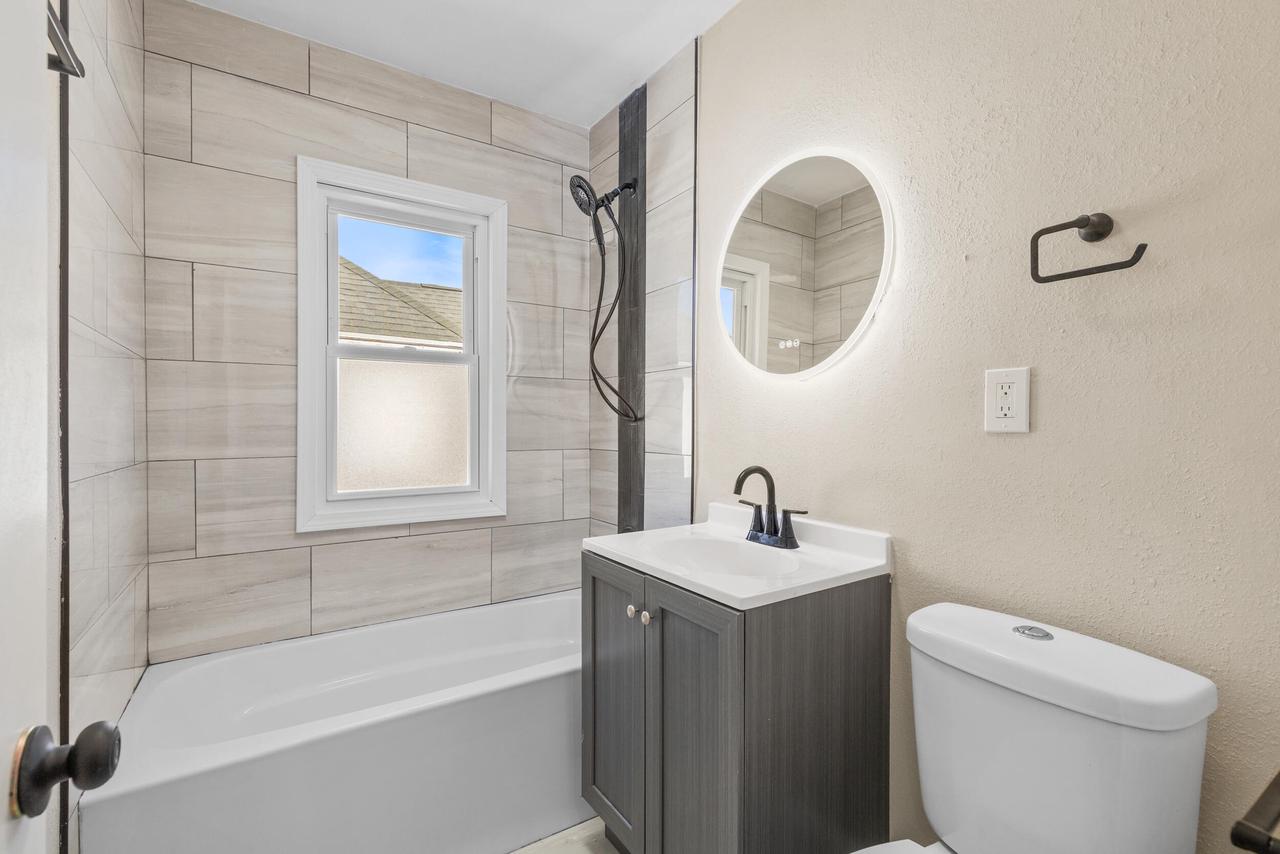 4061 North 14th STREET