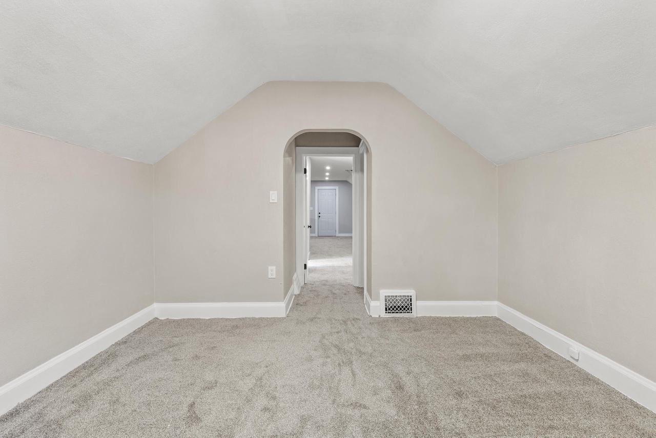 4061 North 14th STREET