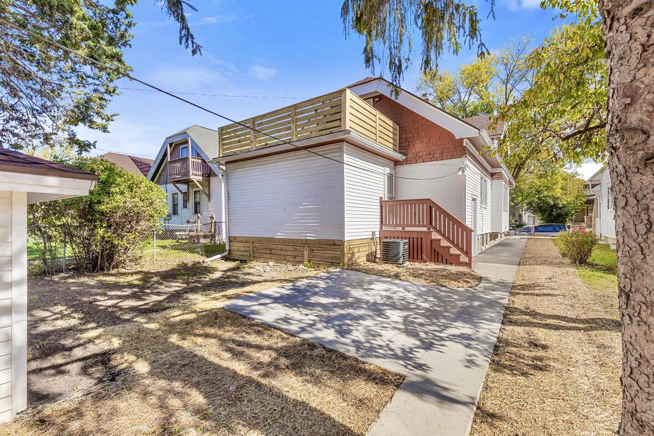 4061 North 14th STREET