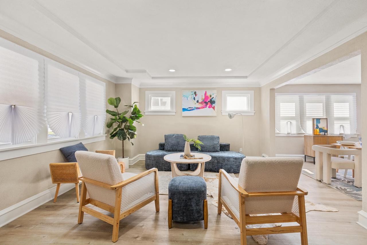 4061 North 14th STREET