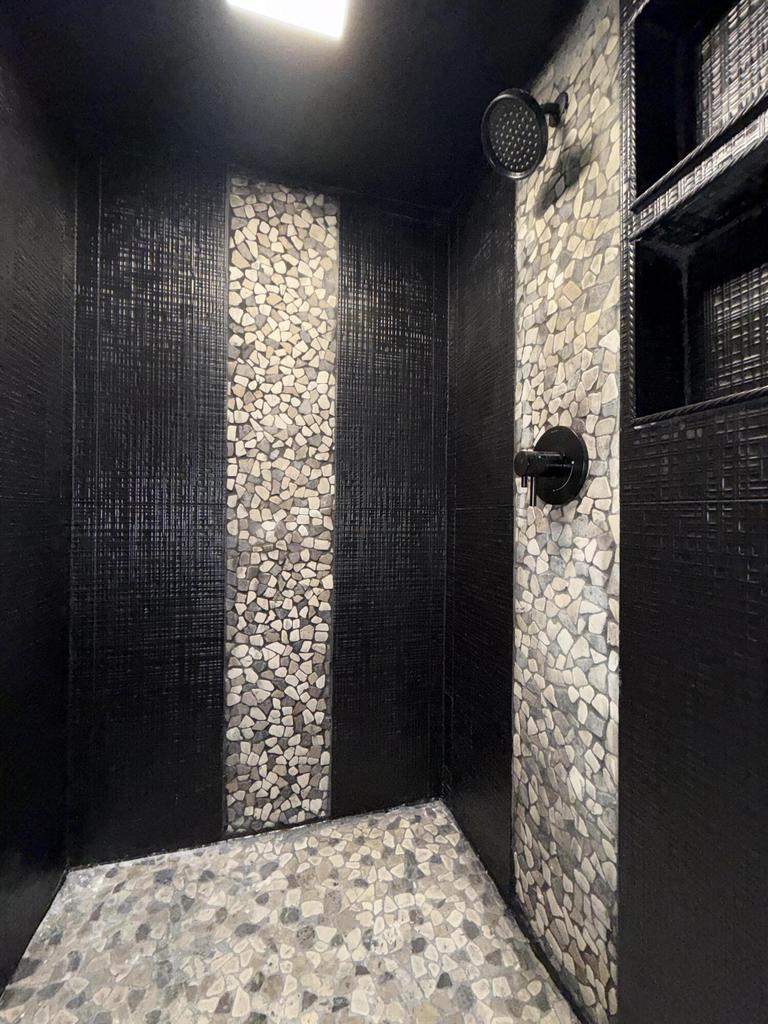 4182 North 13th STREET