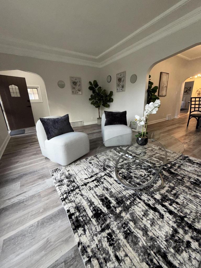 4182 North 13th STREET