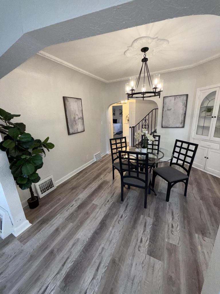 4182 North 13th STREET