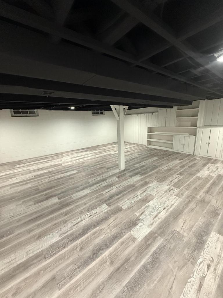 4182 North 13th STREET