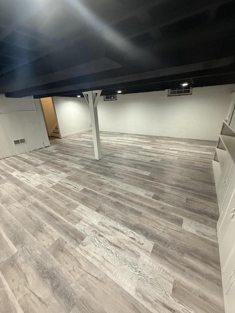 4182 North 13th STREET