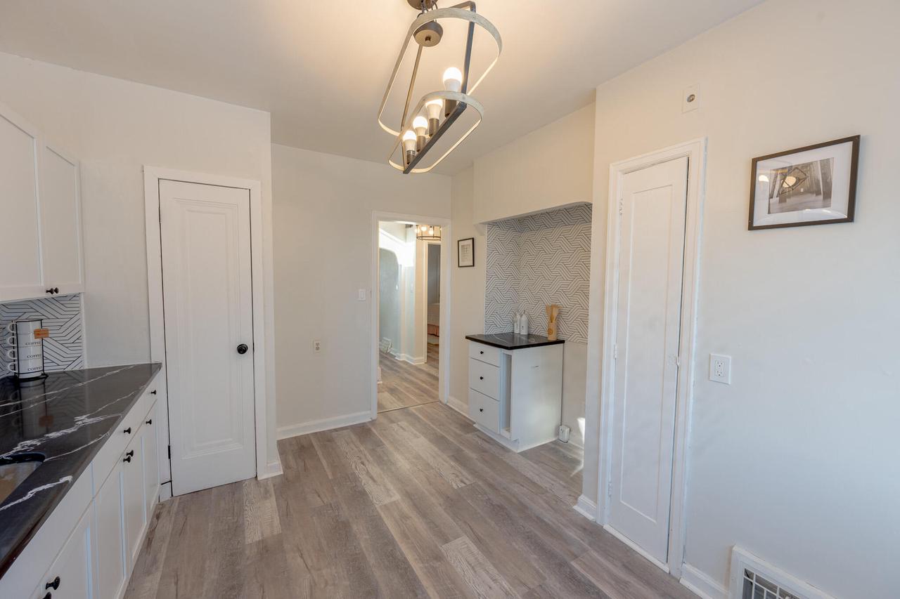 4182 North 13th STREET