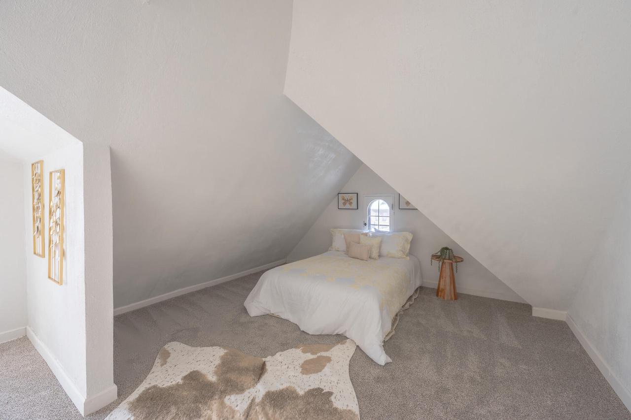 4182 North 13th STREET