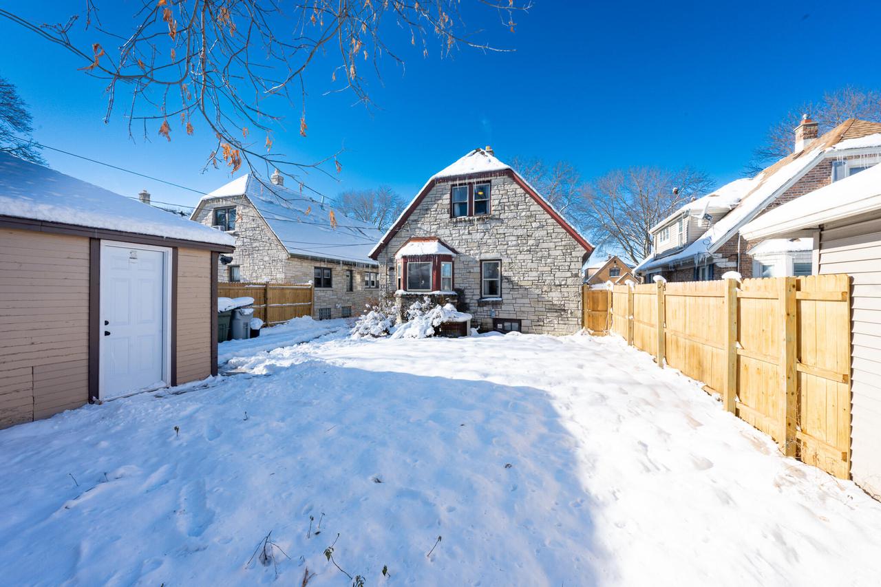 4182 North 13th STREET