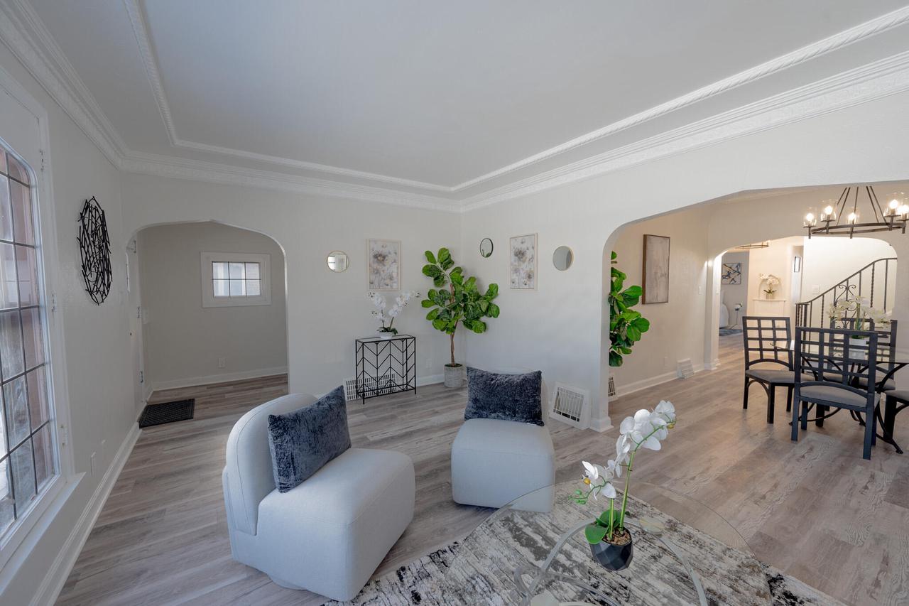 4182 North 13th STREET