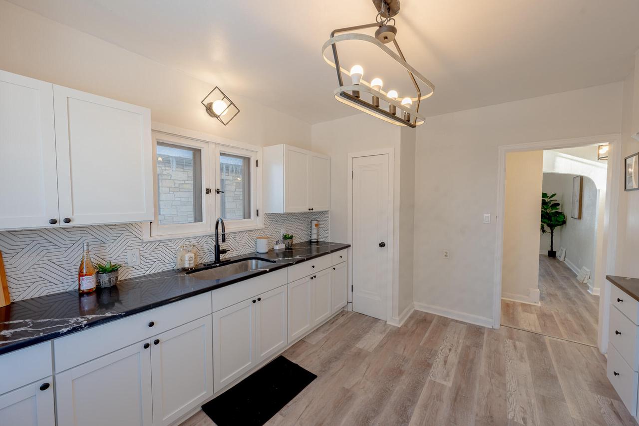 4182 North 13th STREET