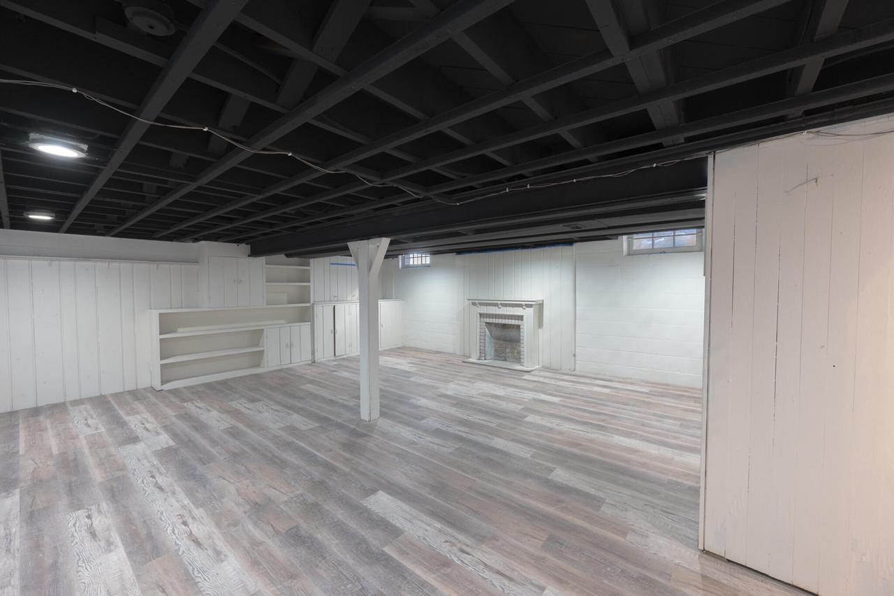 4182 North 13th STREET