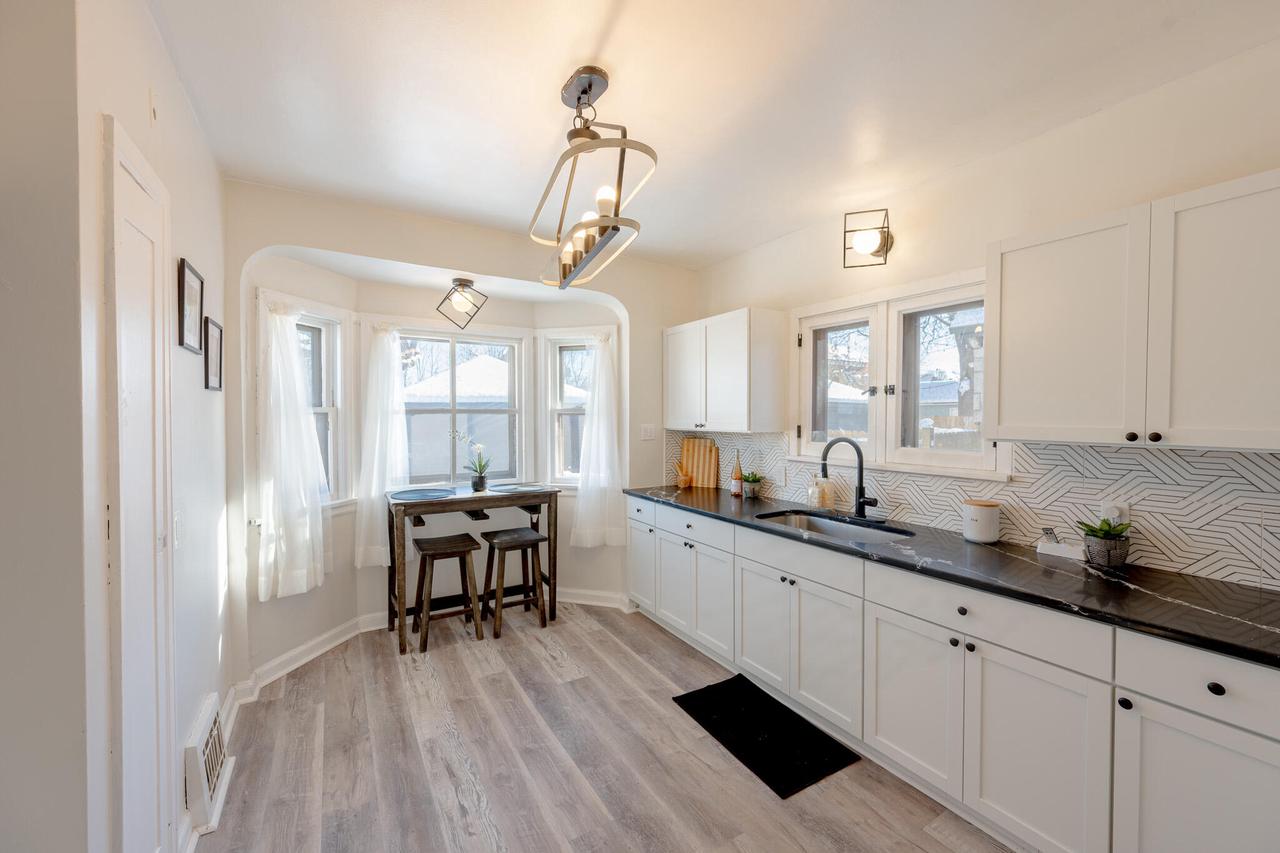 4182 North 13th STREET