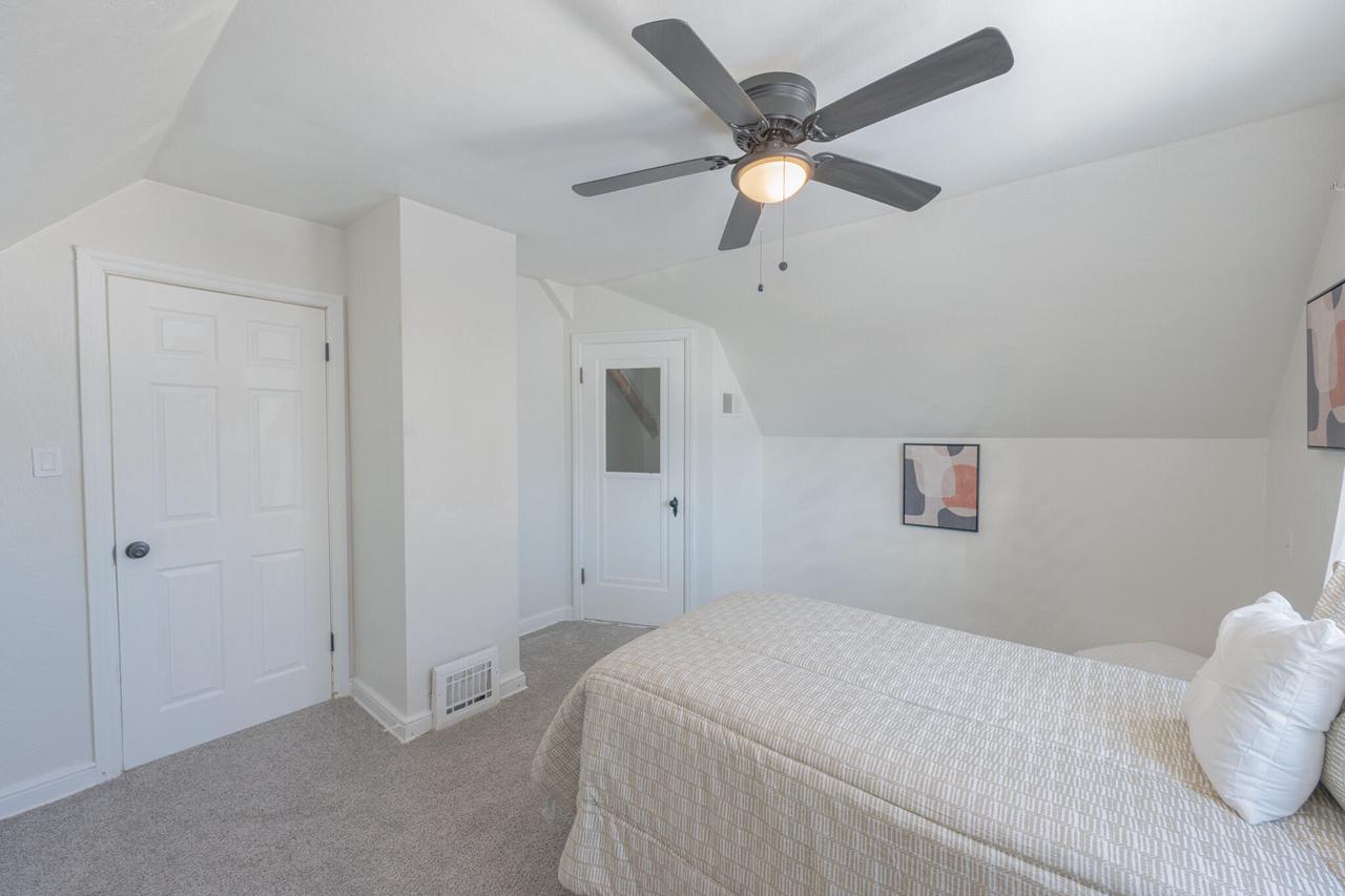 4182 North 13th STREET