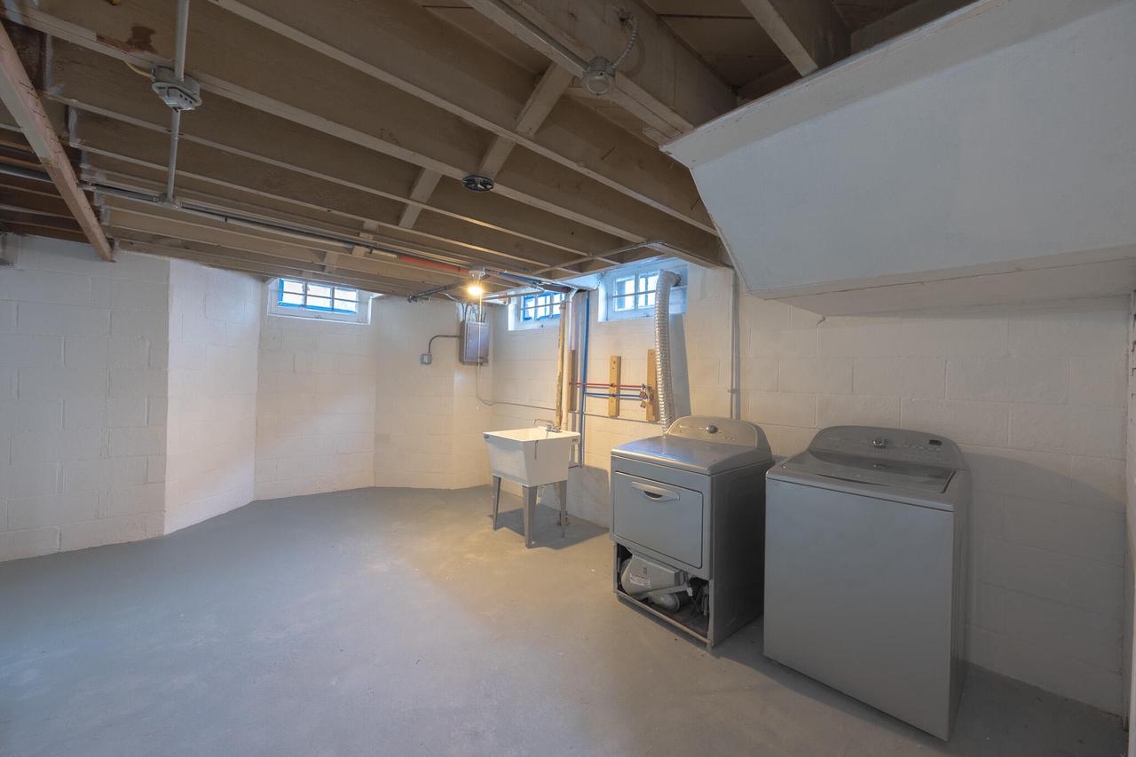 4182 North 13th STREET