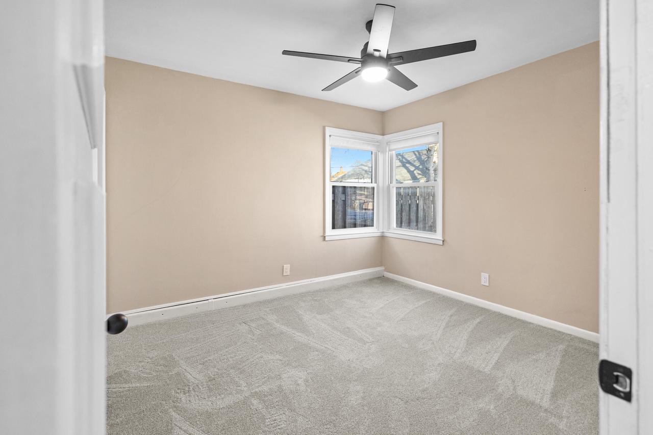 4068 North 72nd St STREET