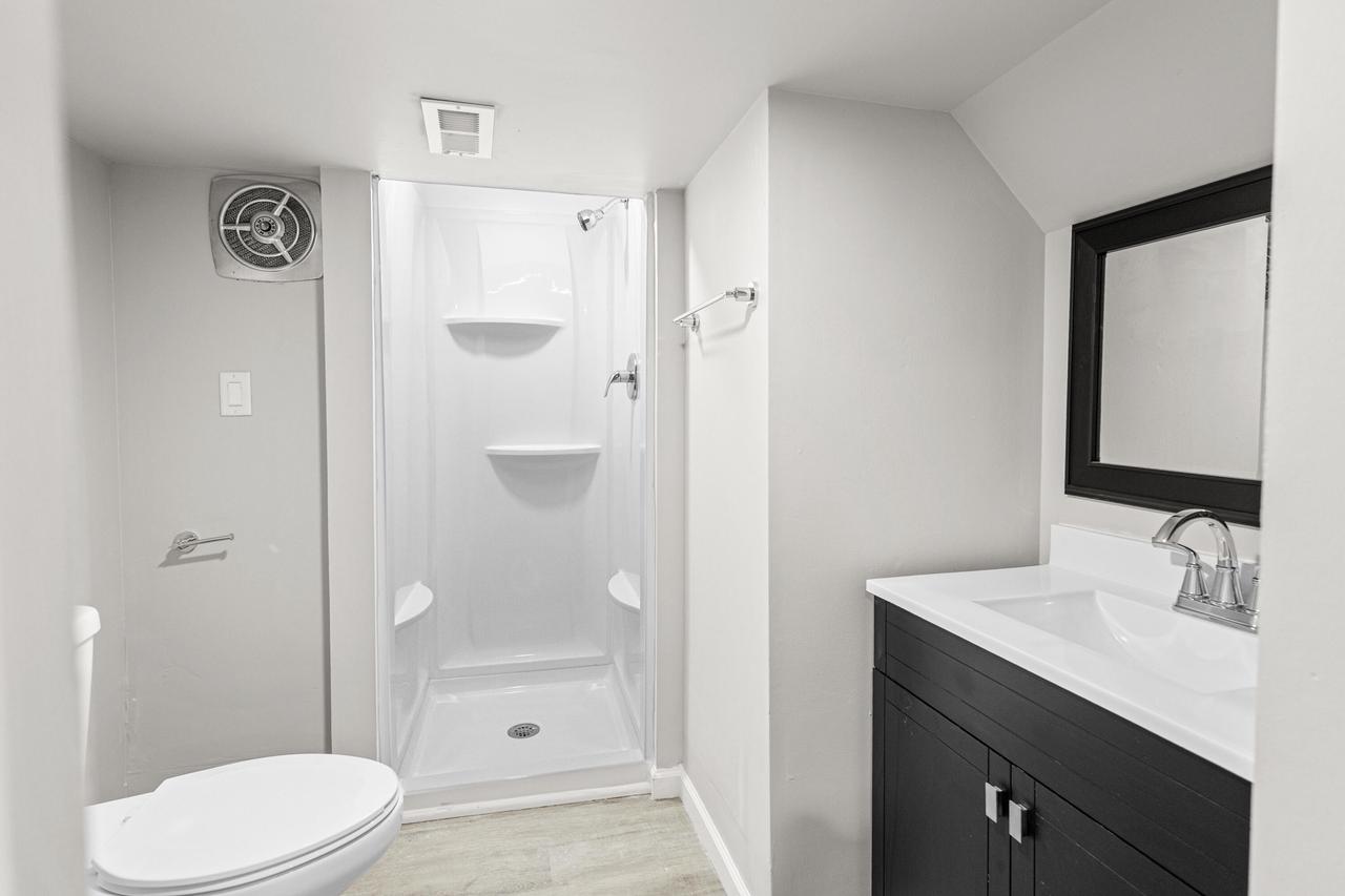 4068 North 72nd St STREET