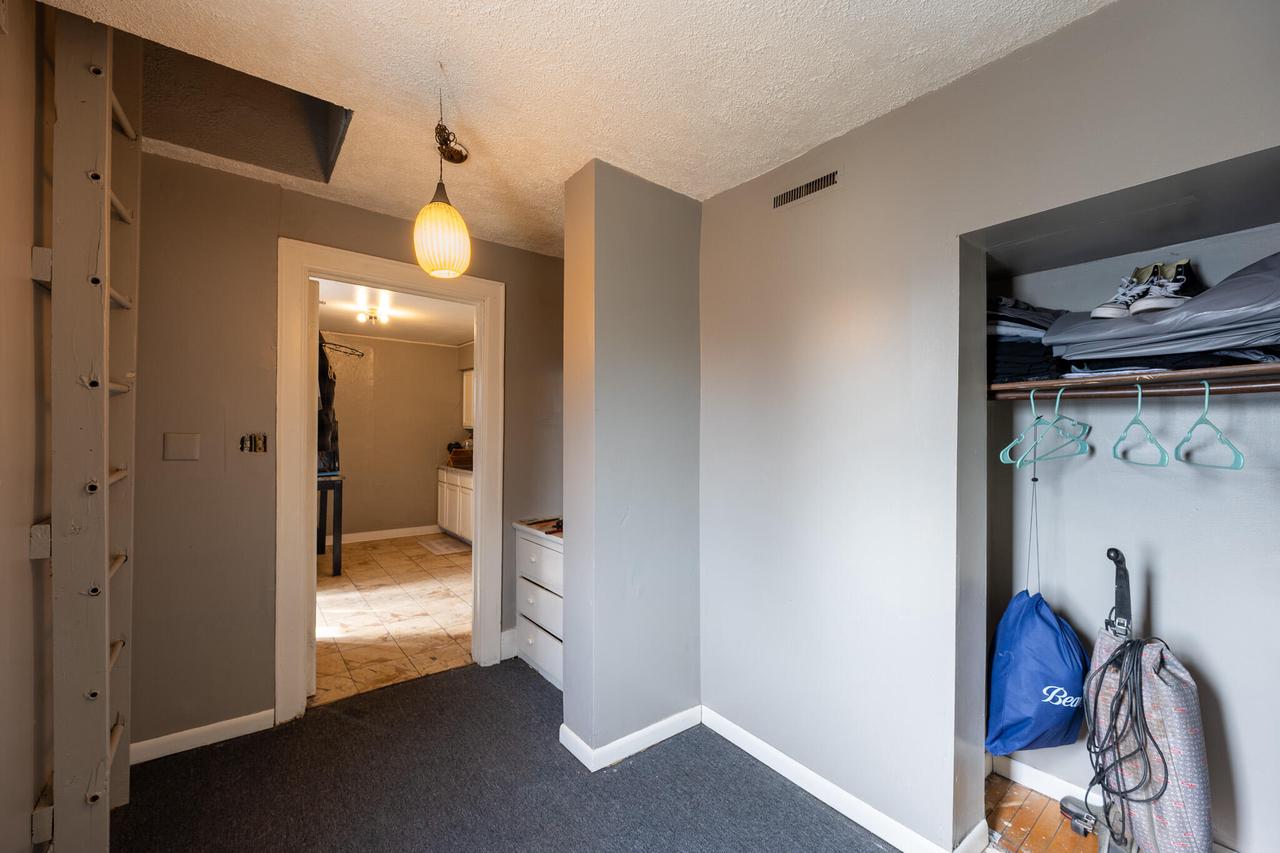 3601 West Highland BOULEVARD