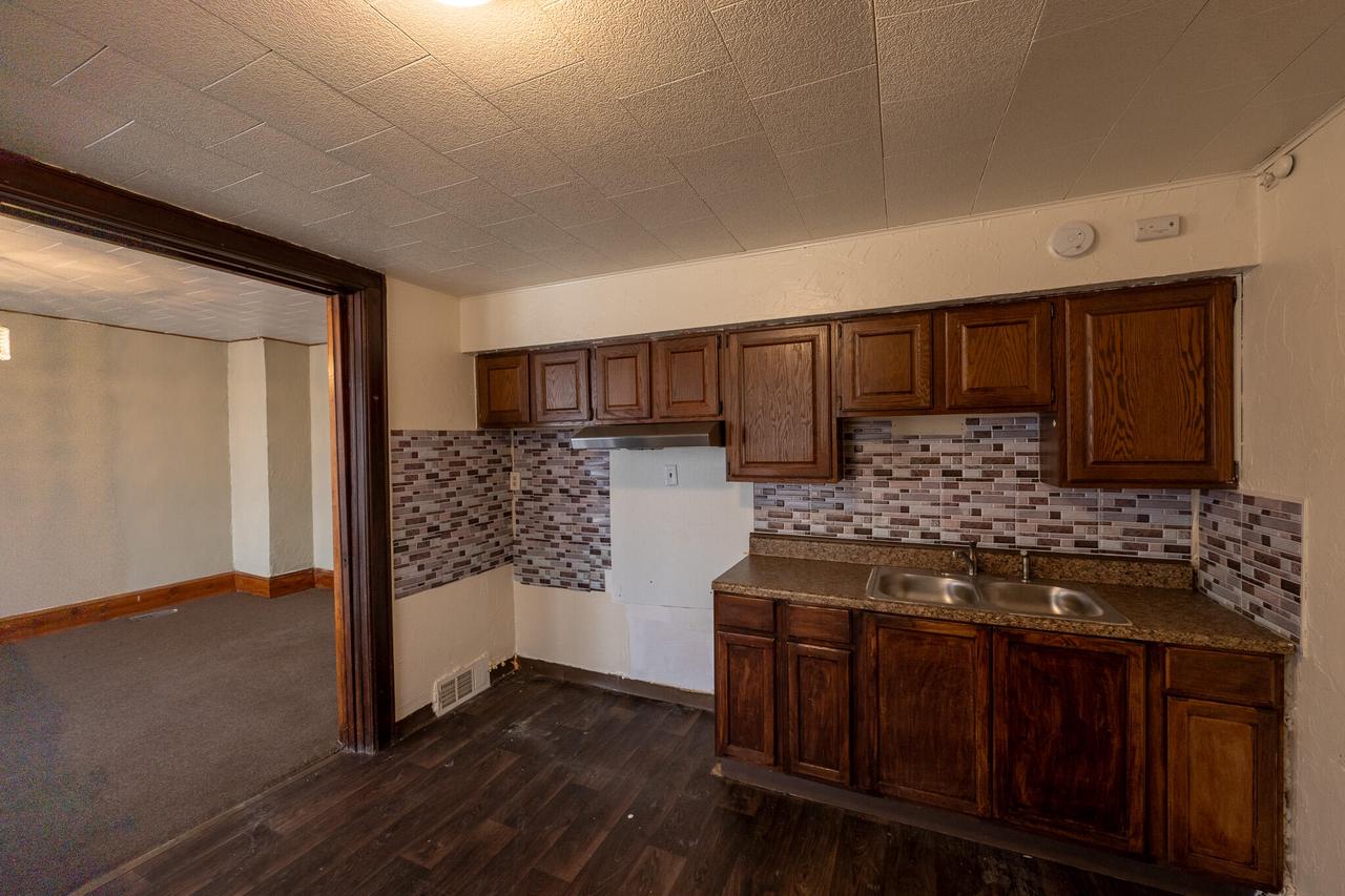 3601 West Highland BOULEVARD