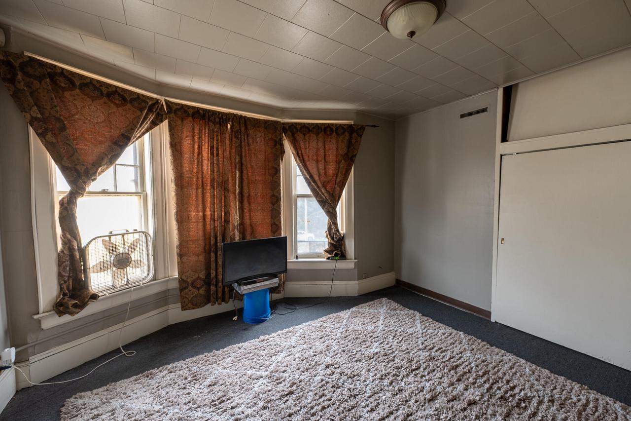 3601 West Highland BOULEVARD