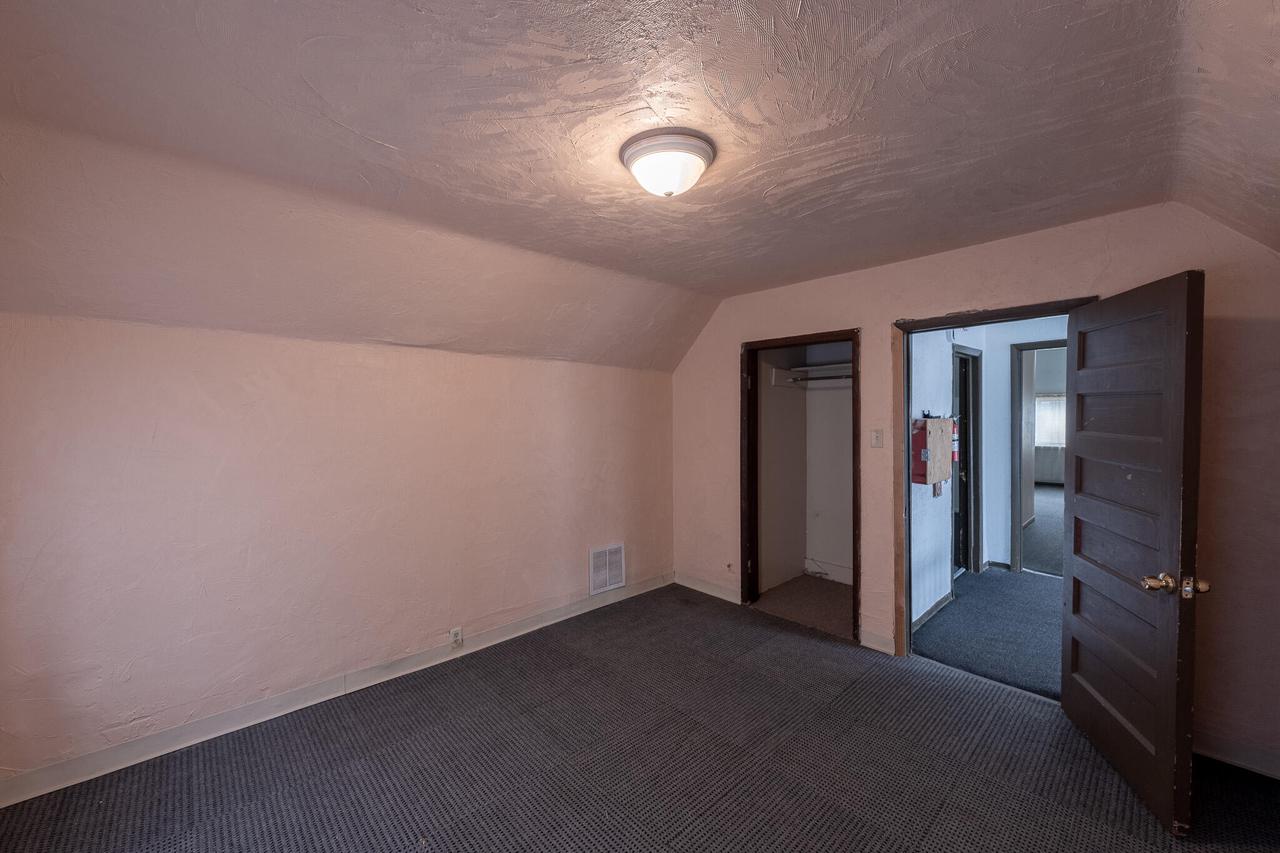 3601 West Highland BOULEVARD