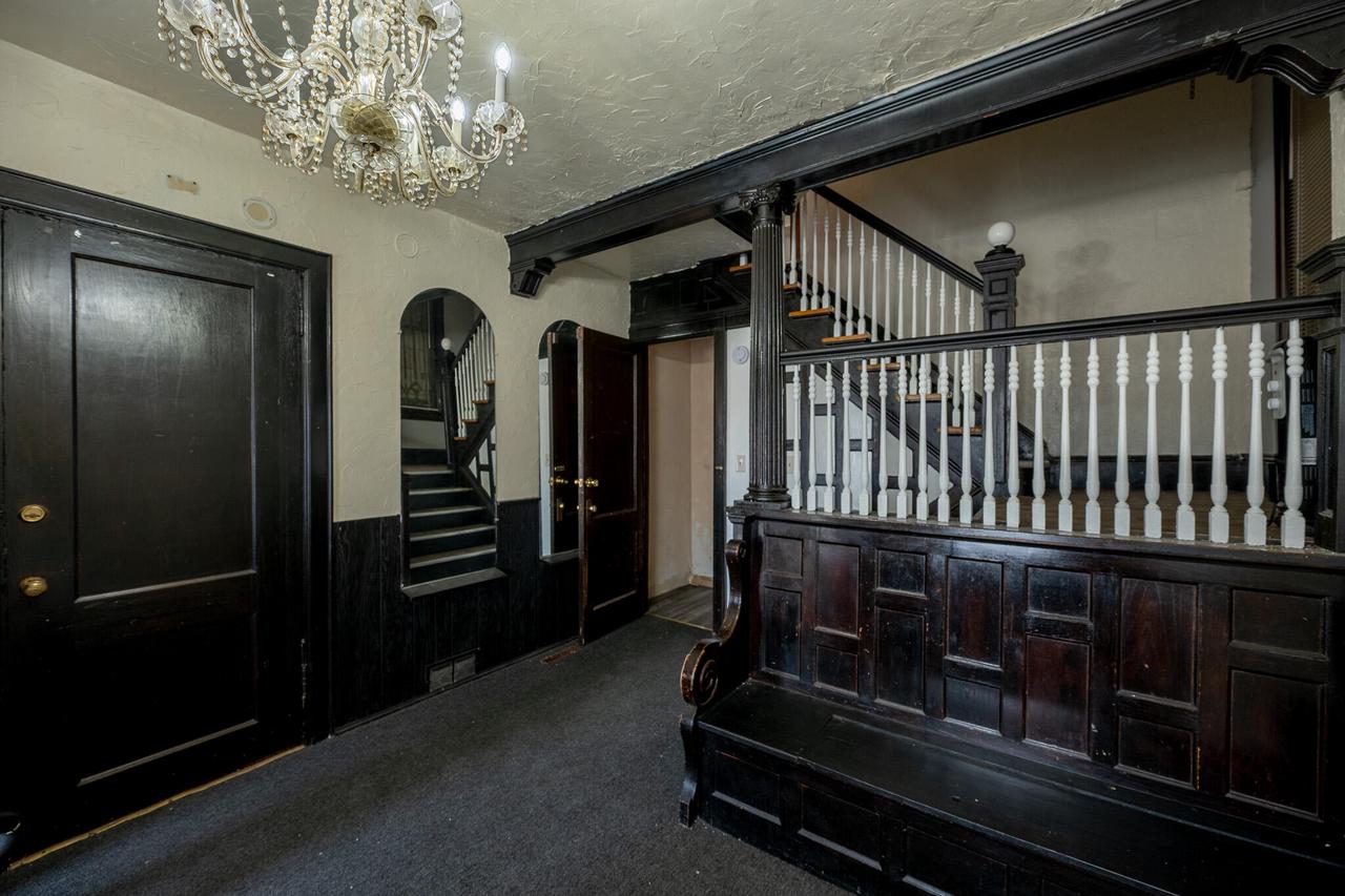 3601 West Highland BOULEVARD