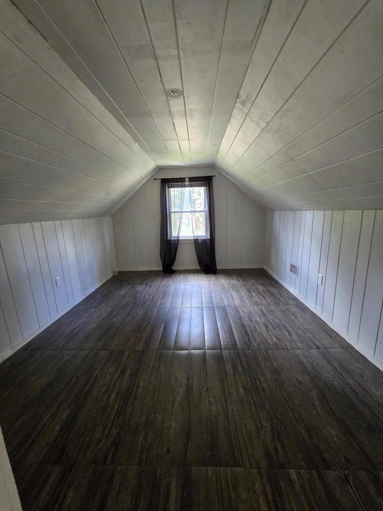 5828 West Hayes AVENUE