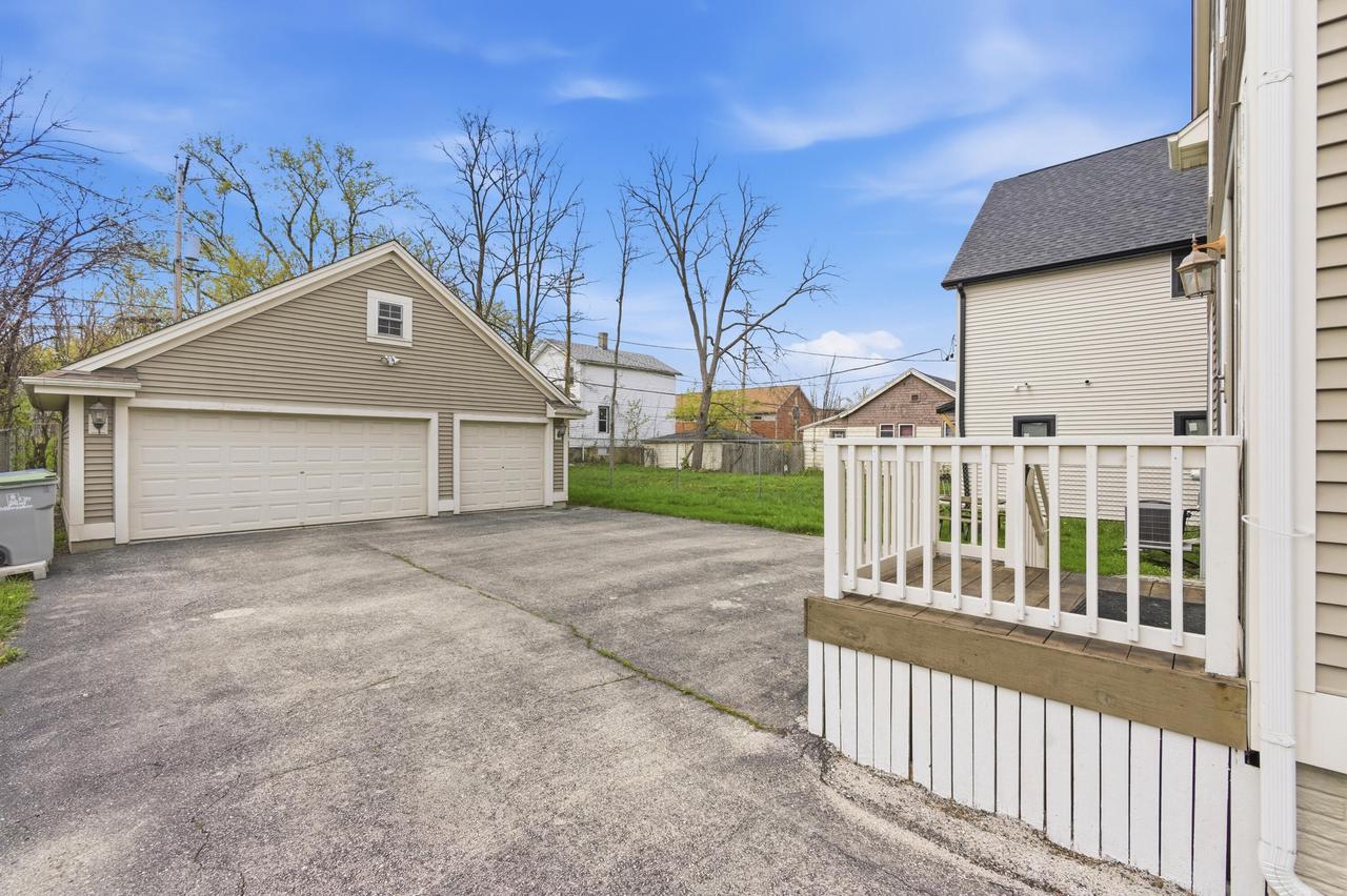 2367 N Dr William Finlayson STREET