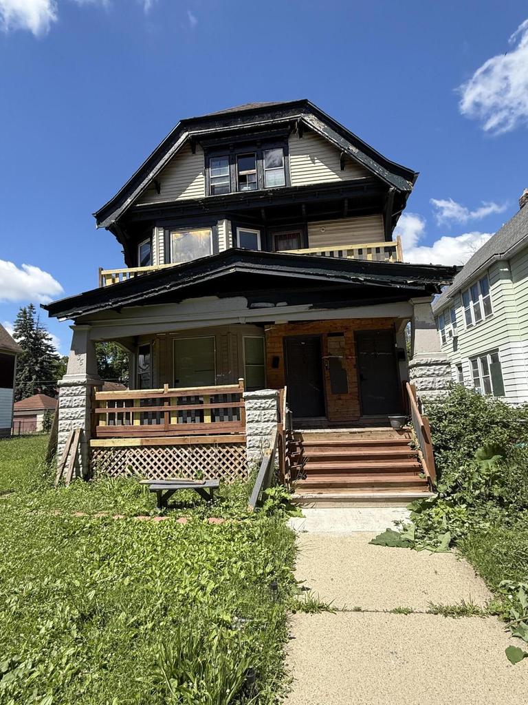 2735 N 37th STREET 2737