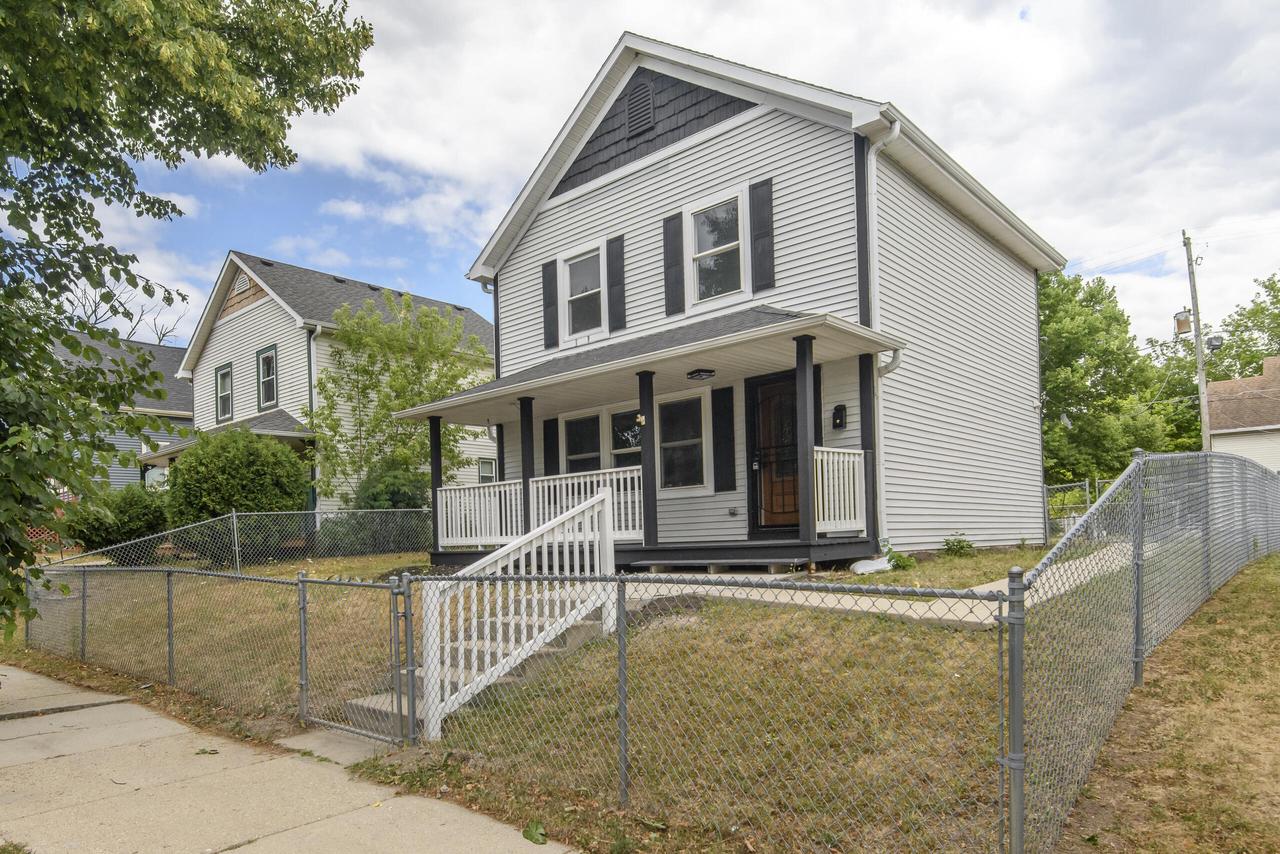 2327 W Vine STREET