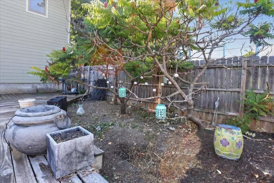 2342 N 2nd STREET