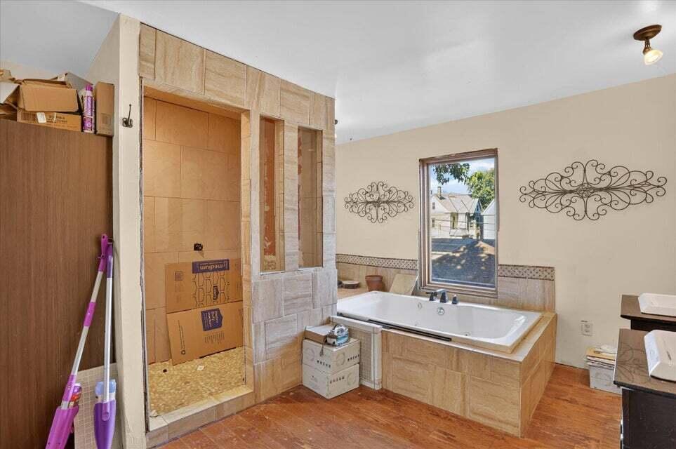 2342 N 2nd STREET