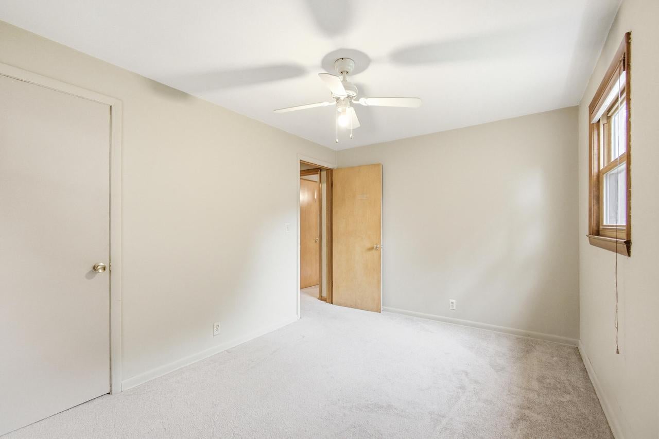 723 Roosevelt AVENUE