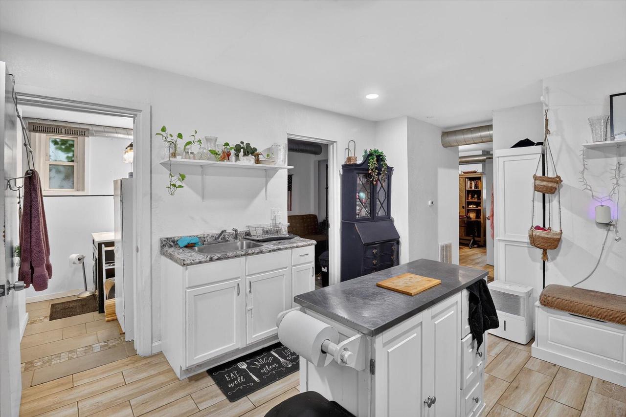 2633 S 3rd STREET