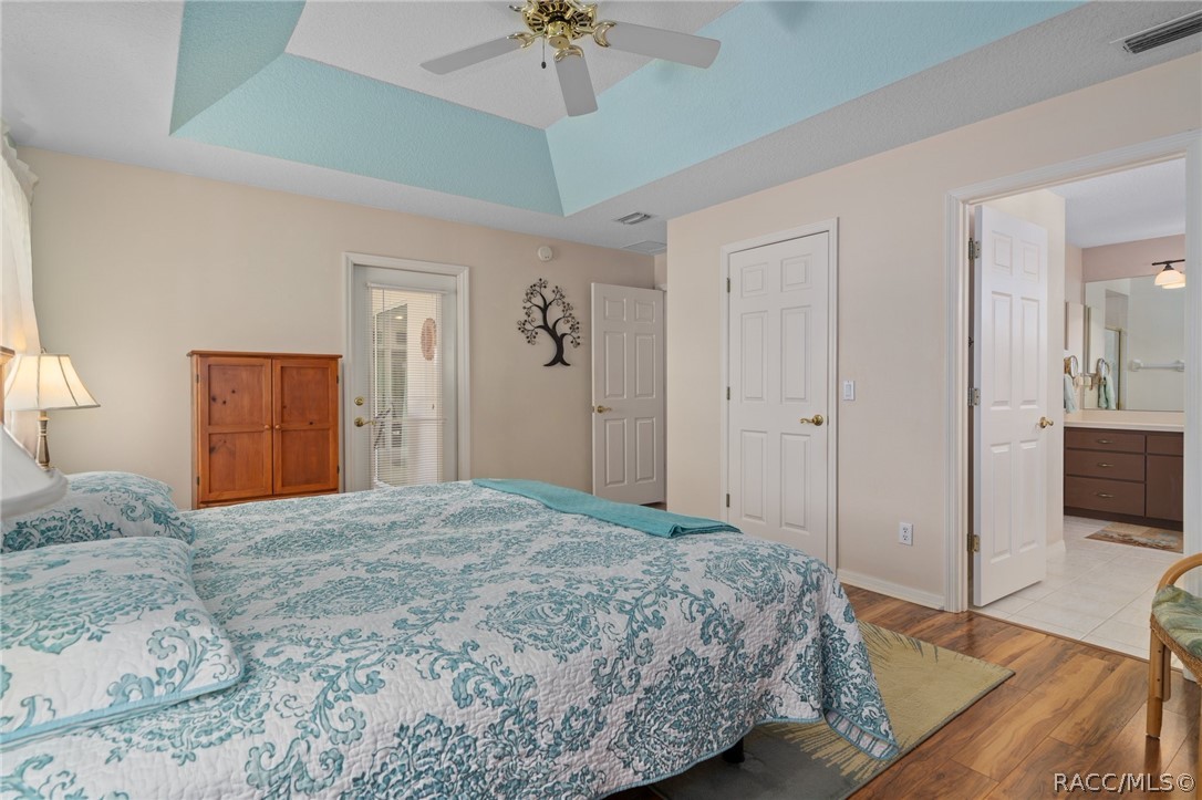 3748 E Cove Park Trail