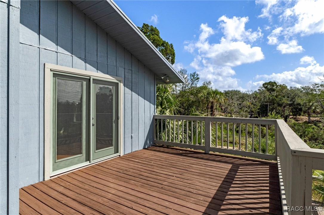 6724 S Beagle Drive