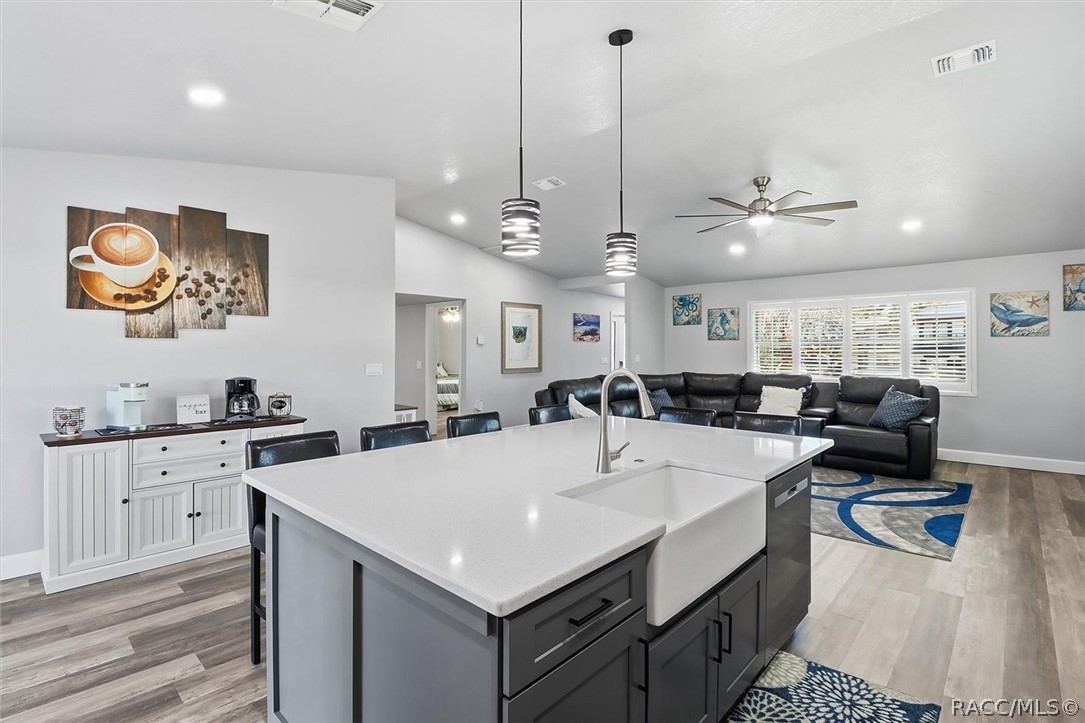 9205 W Harbor Isle Court