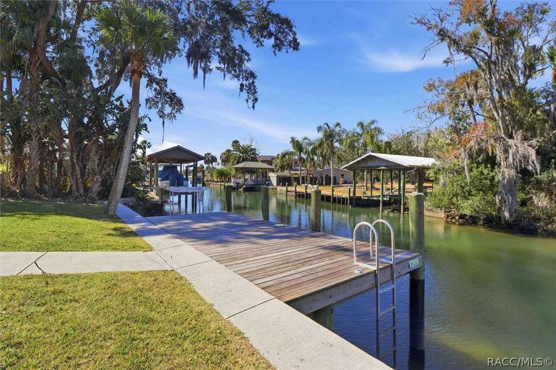 9205 W Harbor Isle Court