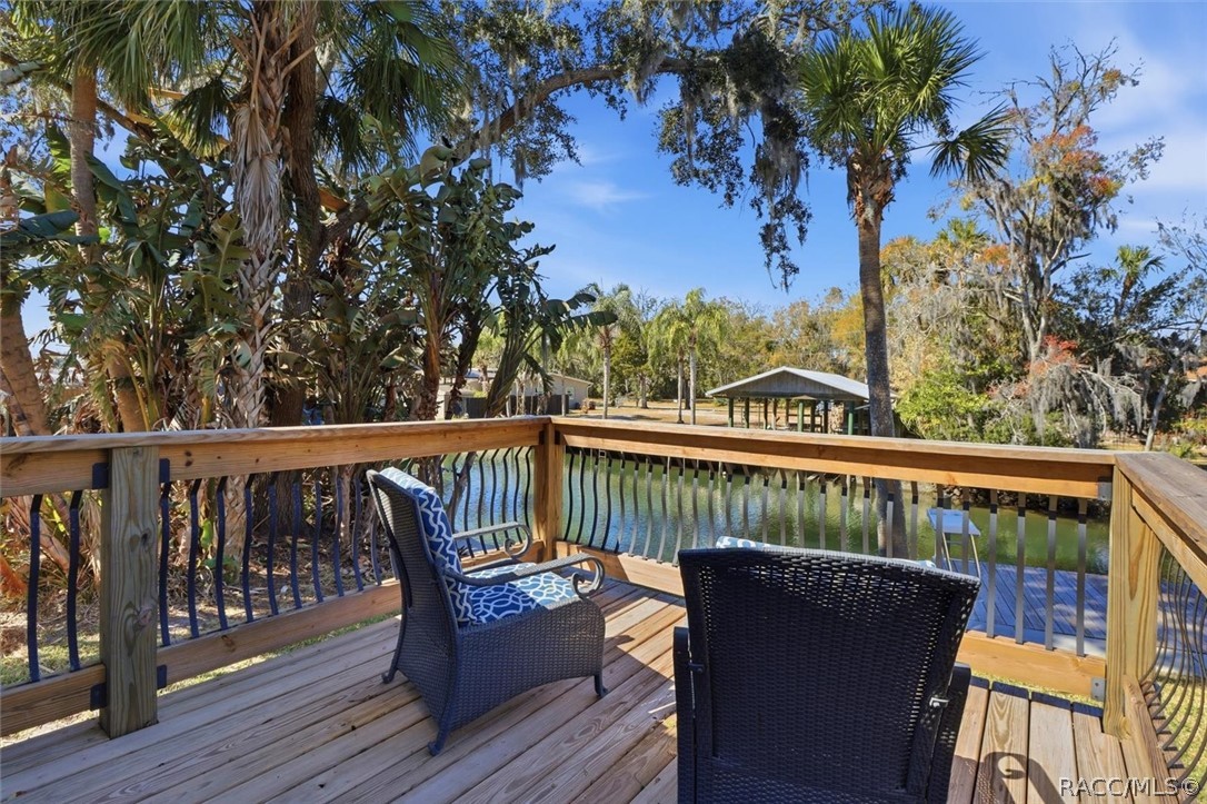 9205 W Harbor Isle Court