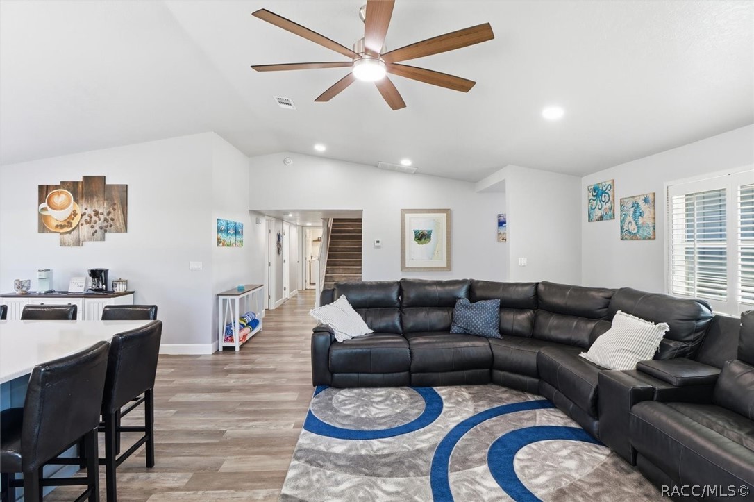 9205 W Harbor Isle Court