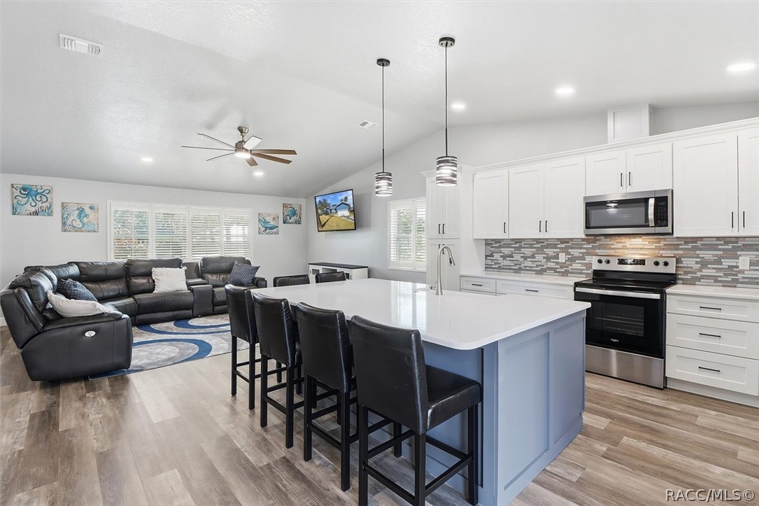 9205 W Harbor Isle Court