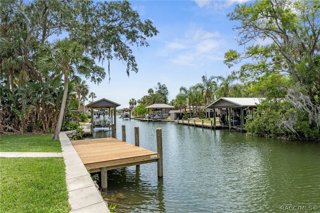 9205 W Harbor Isle Court