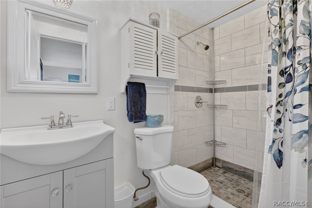 10709 W Halls River Road